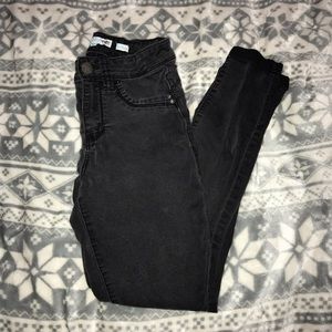 WannaBettaButt Jeans by YMI
